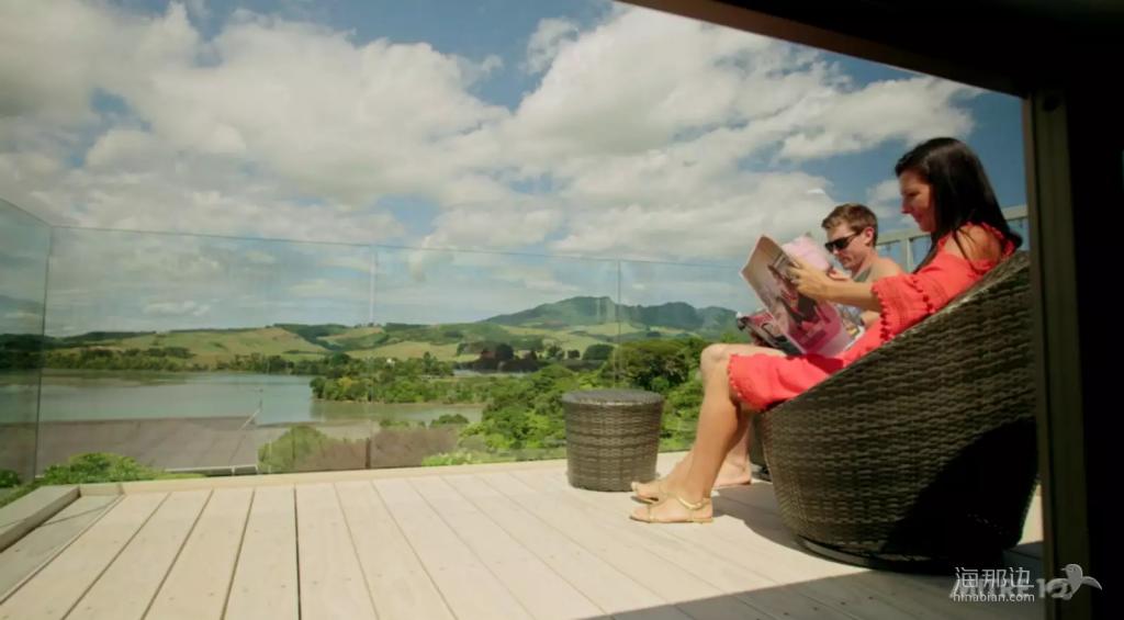 惊呆！看这对新西兰小夫妻花6周在35平米上建的DreamHouse