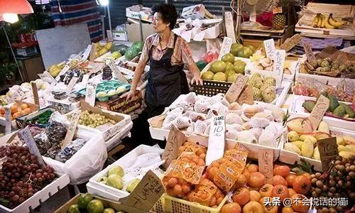 香港物价跟大陆物价相差多少,香港的物价和内地物价一样吗