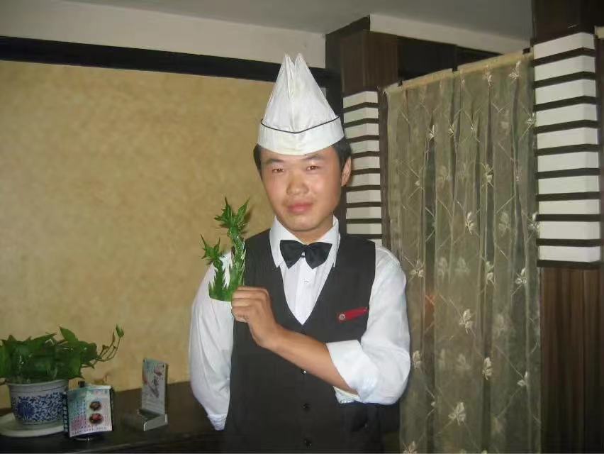 回首曾经的过往,曾经那个卑微的自己