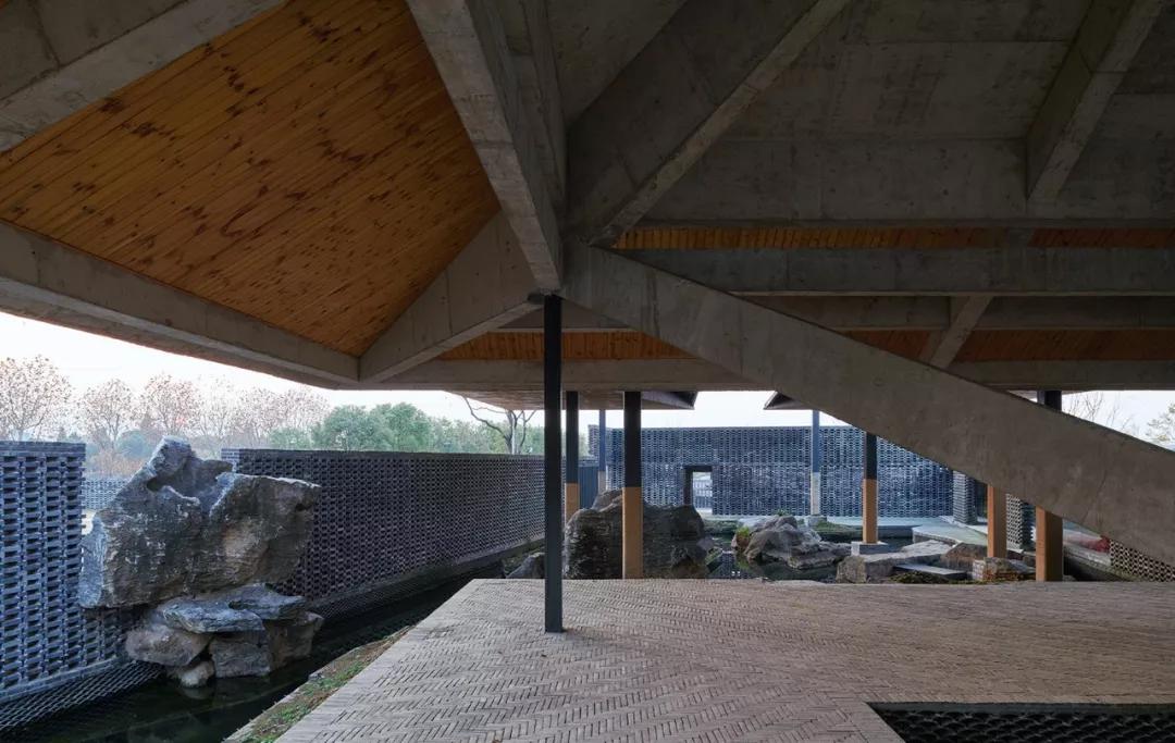 坡地怎样设计园林房,极简风格小区园林设计