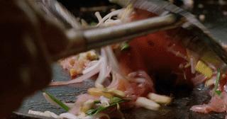 在泰国旅游让我见到很多新鲜事物,在泰国能学习到很多知识的地方