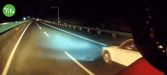 江苏盐城：恶意超车还以*辱侮**手势挑衅，结局引起舒适