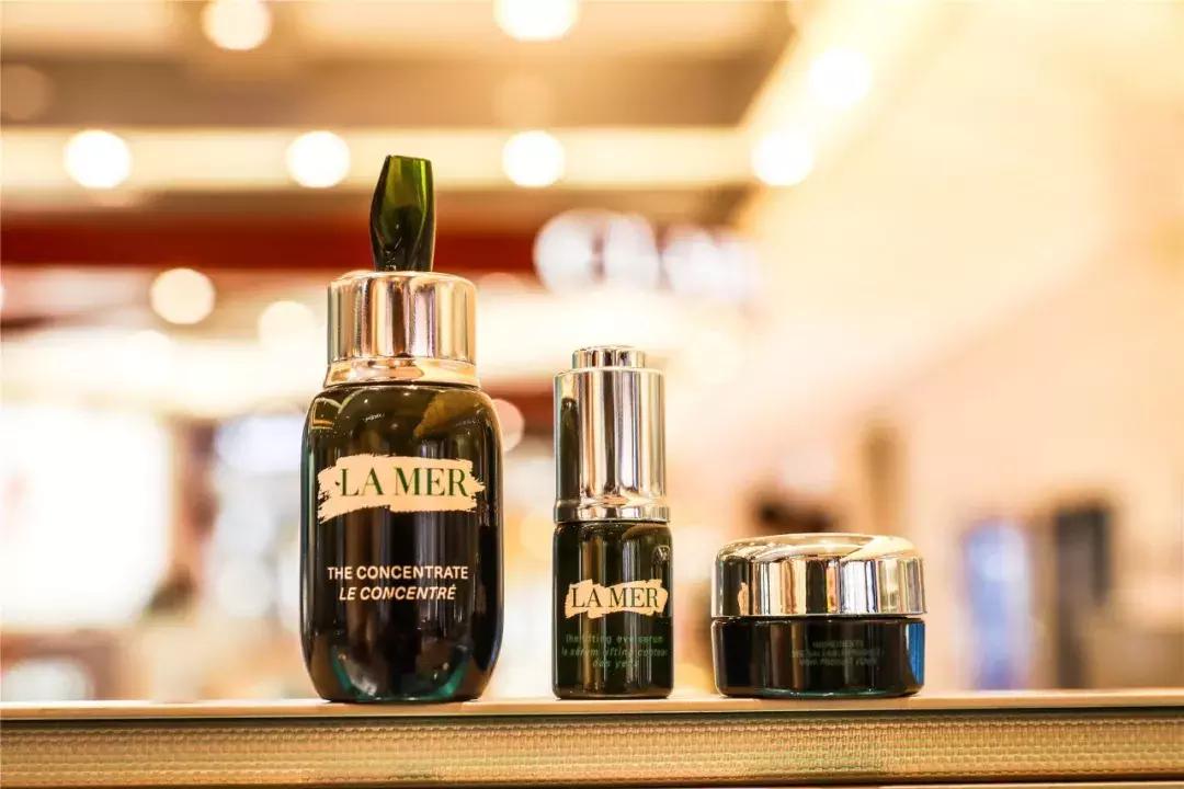 市中心这家高精尖卖场疯狂折扣!直降+团券,送的比买的多