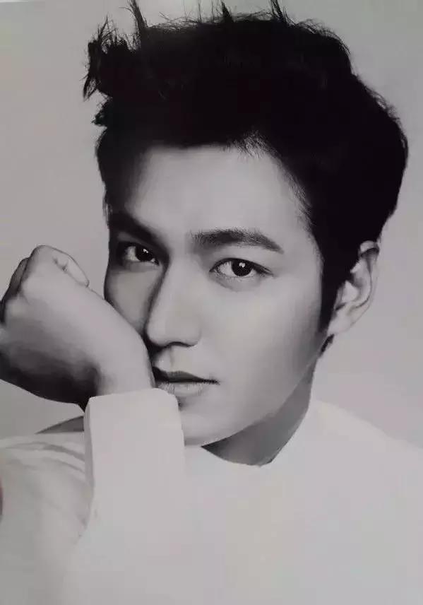 男士纹眉师,成都男士纹眉