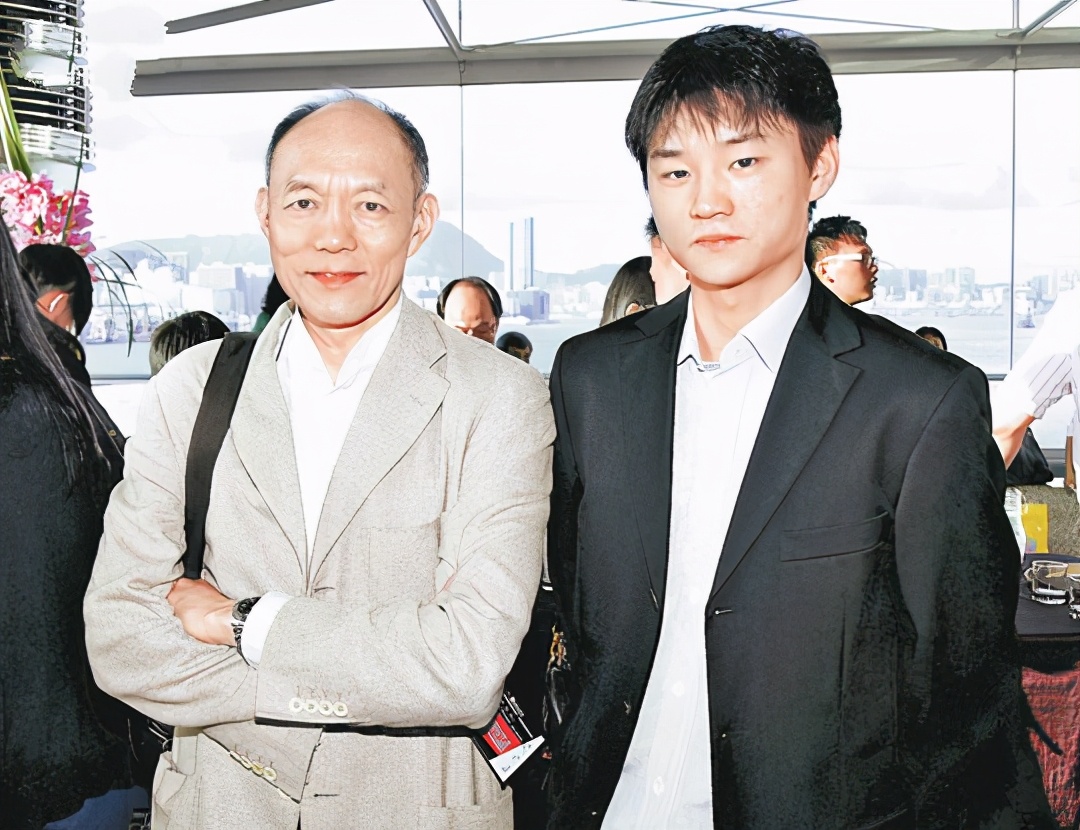 霍启文谈香港房价,霍启刚霍启文的关系好吗