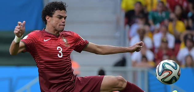 鍡滆姝﹀儳浣╀僵,鍔熷か瓒崇悆琛ㄦ紨鐗囨