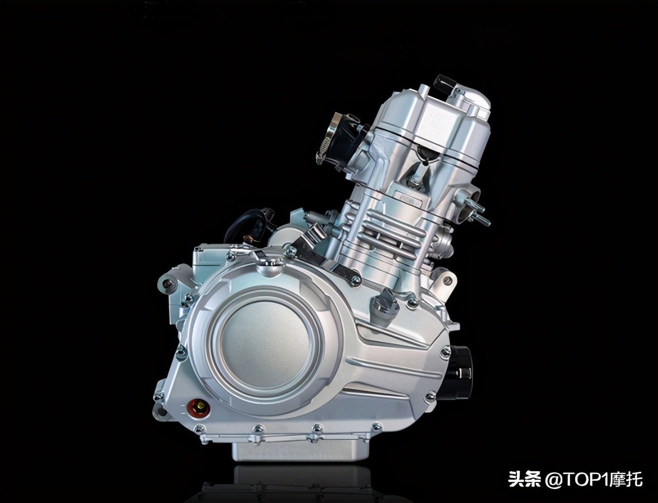 力帆kp350摩托降价4800元,力帆kp350优惠多少钱