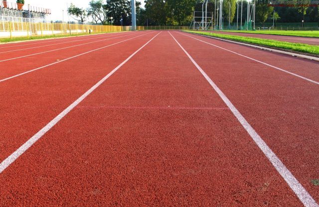 运动鞋价格低选哪家,运动鞋价格表400左右