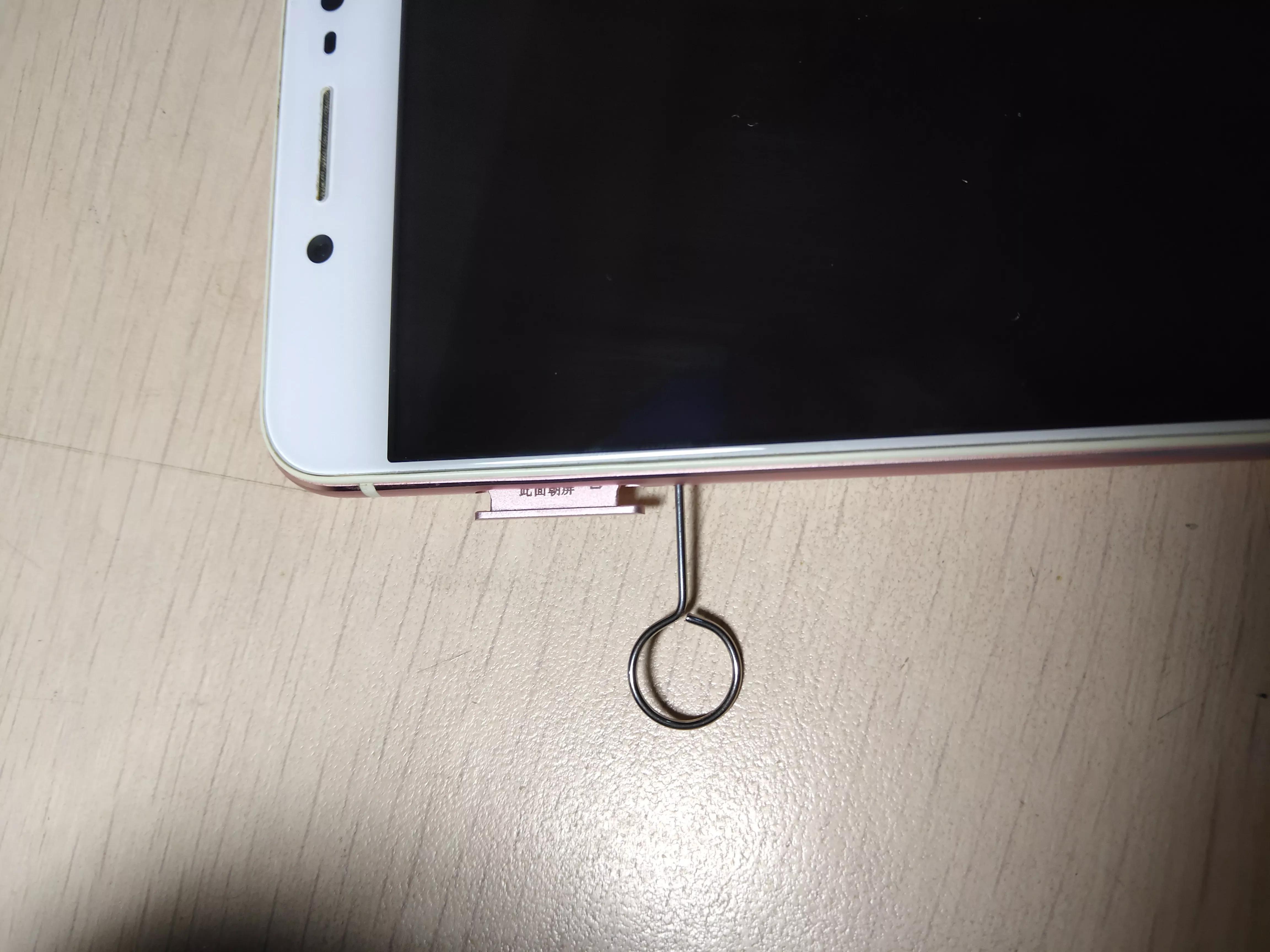 智能手机怎样装电话卡视频,插大电话卡的智能手机