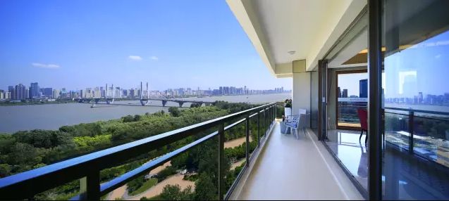 武汉人评价青岛八大关富人区,武汉十大富人区