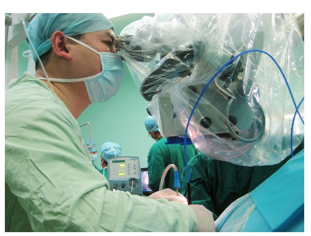 脑干肿瘤手术多少钱,脑干内部肿瘤显微手术切除