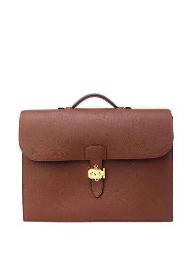 今年流行哪款男士包包品牌,十大男包品牌排行榜及价格