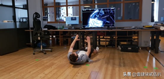 电影里太空行走片段,电影中太空漂浮的场景如何拍摄的