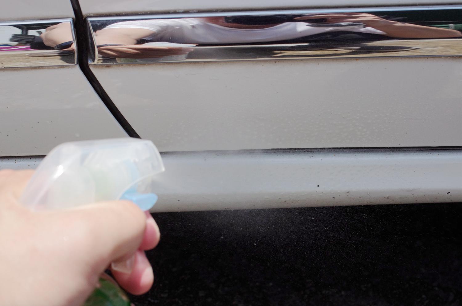 汽车布座椅有污渍怎么清洗,白色汽车上有黑色污渍怎么清洗