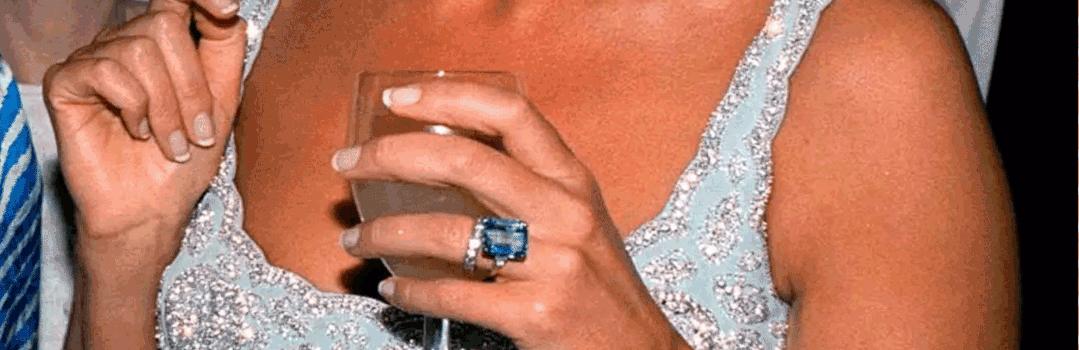 戴妃经典款戒指,戴妃蓝宝石珠宝