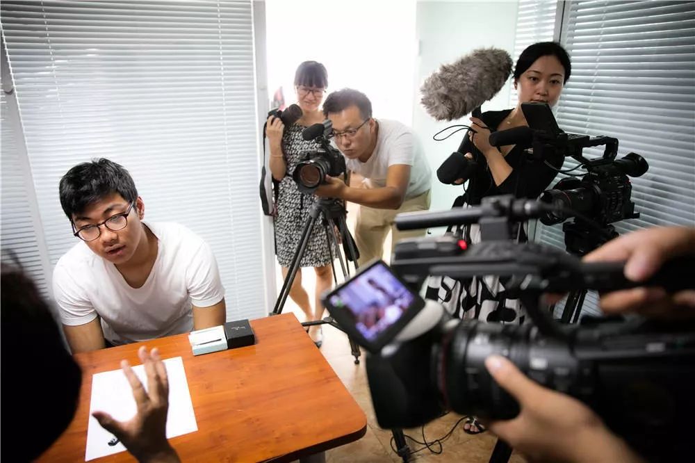 父母不懂青春期的孩子,家长不懂00后