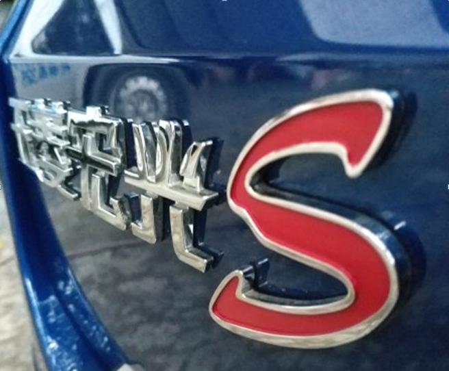 全新五菱宏光s实车再现,新五菱宏光s新款优缺点