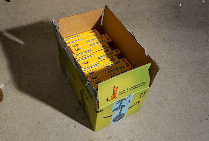 酷！外国小伙用1200支铅笔做了一把史诗般的定制吉他