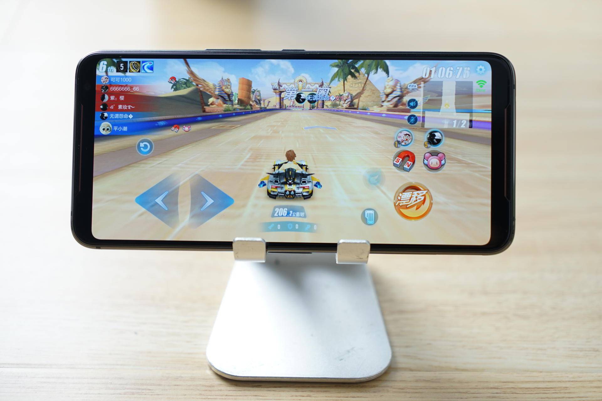 华硕rog2和rogphone2,华硕rog游戏手机2跑分