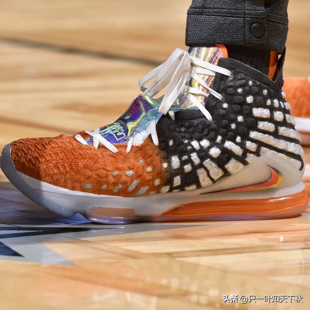 勒布朗詹姆斯近期比赛上脚的9双詹17战靴！哪个配色最香？