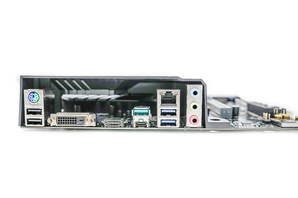 科技以灯为本,3600X+B450+BMR-24水冷+大水牛铁血战士机箱装机秀