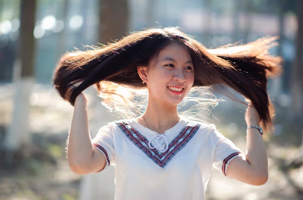 女人过了50岁，到底喜欢多少岁的男人？看看3个女人的心里话