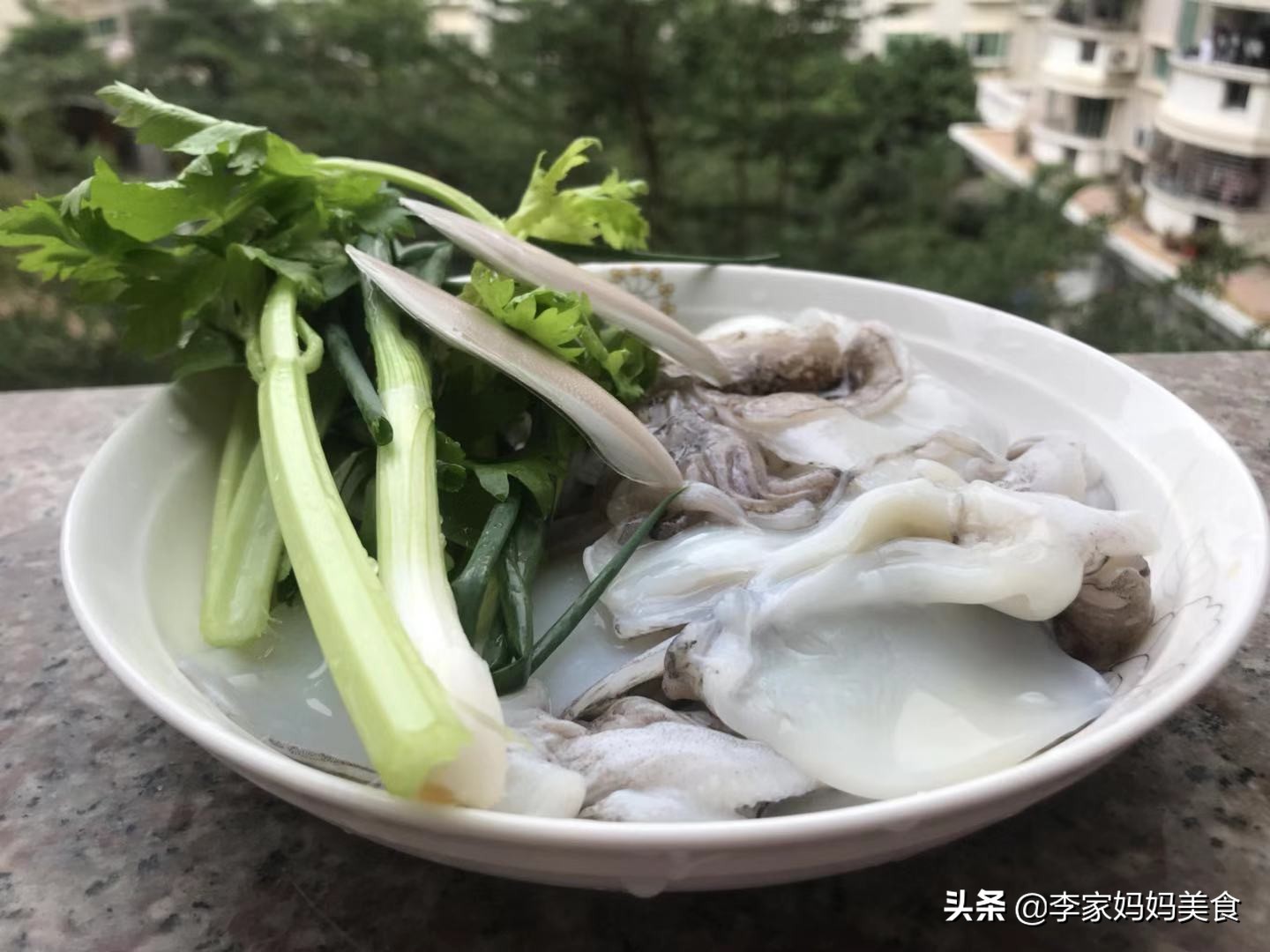 干煸墨鱼足的做法大全,新鲜墨鱼最简单的家常做法