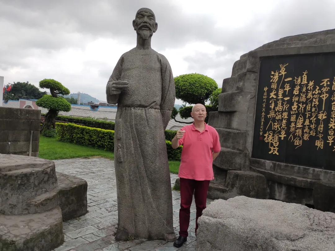 五粮液创始人邓子均传奇人生及后人的源宗“邓公液”