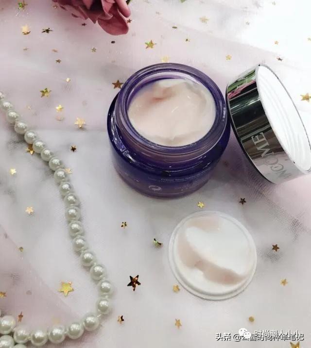 兰蔻最受欢迎的单品Top5：菁纯眼霜淡纹紧致，大粉水让人又爱又恨