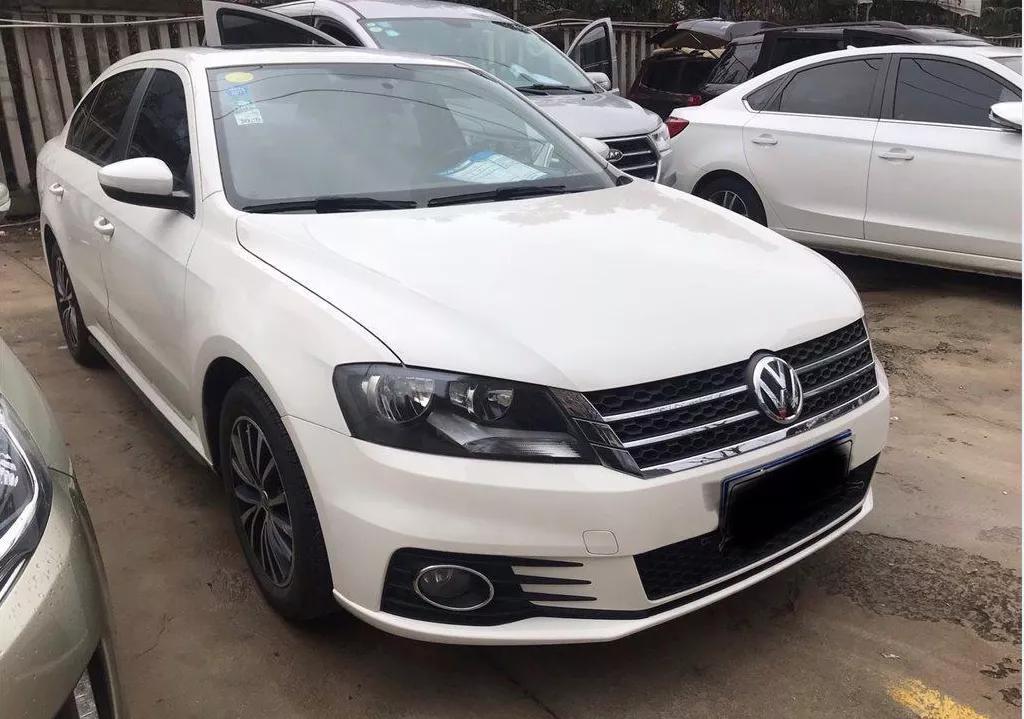 开服装店赔了半年还要继续吗,开服装店欠款十万但货没有这么多