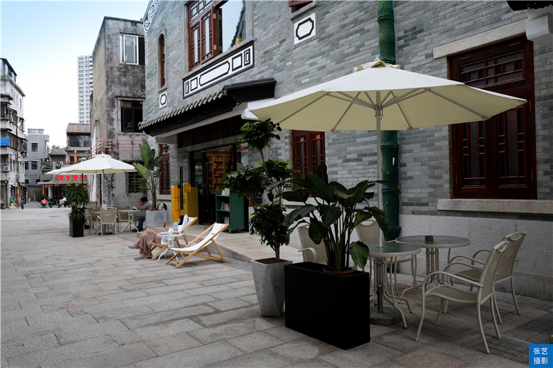 广州荔湾湖公园藏着一个可以睡觉的书店,这家书店再造一个乌托邦