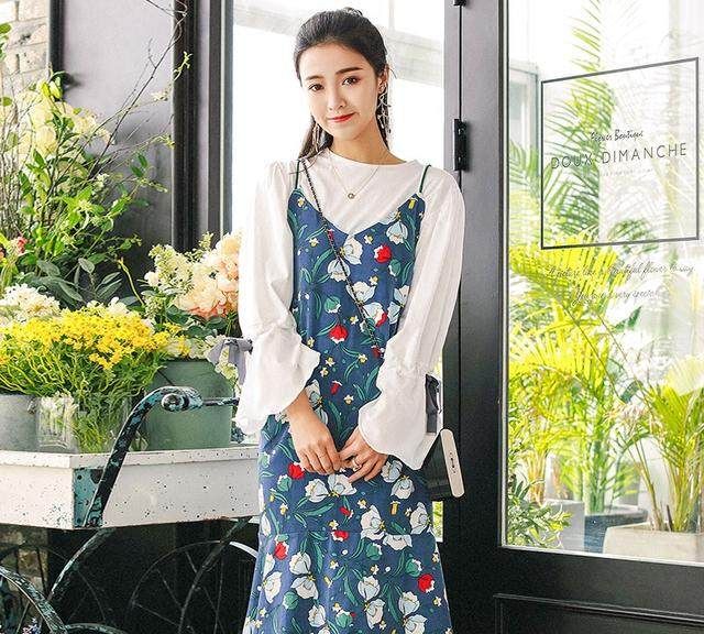 修身吊带裙外搭什么好看,吊带裙外穿内搭白t恤