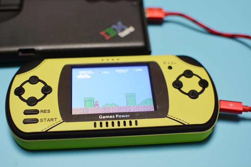 边玩游戏边充电的充电宝,边玩游戏边充电好的充电器