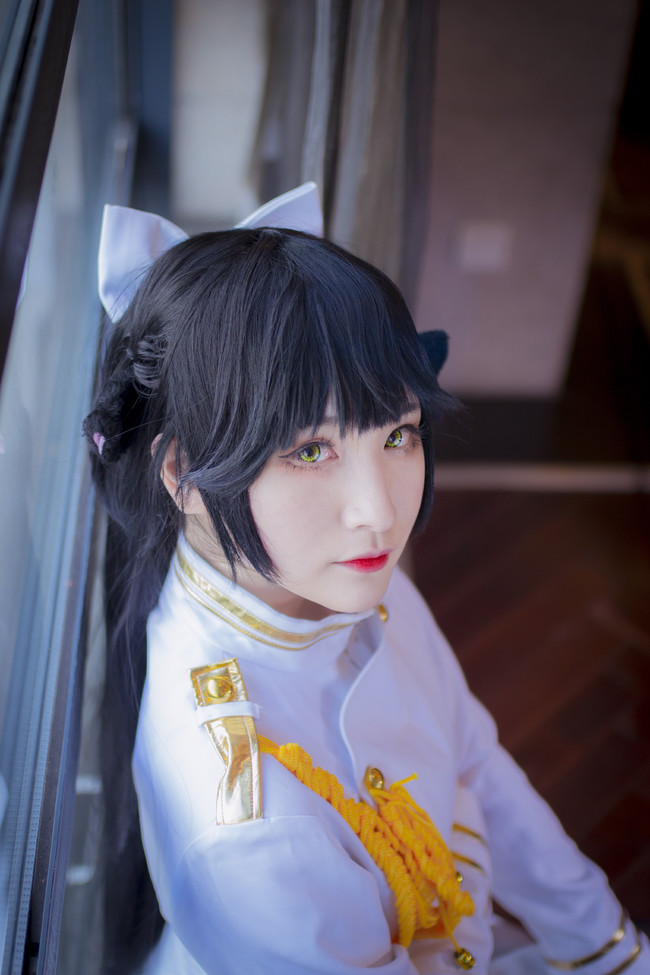 碧蓝航线高雄獒新春图集,碧蓝航线吾妻婚纱cos