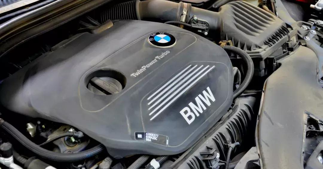 2020宝马1系120i时尚版三厢,bmw三厢120i1.5