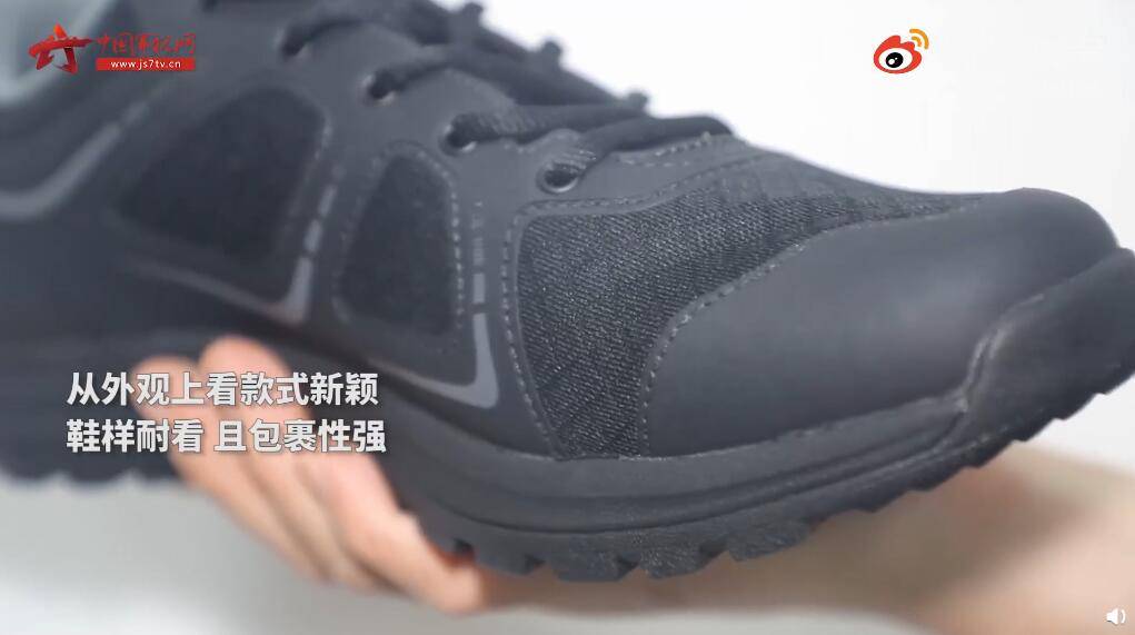 解放军特种部队配发的体能服,新式体能训练鞋配发到边防一线