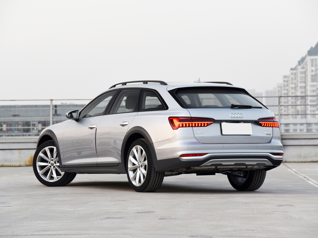 a6allroad3.0t是6缸吗,a6l两驱和四驱驾驶感受