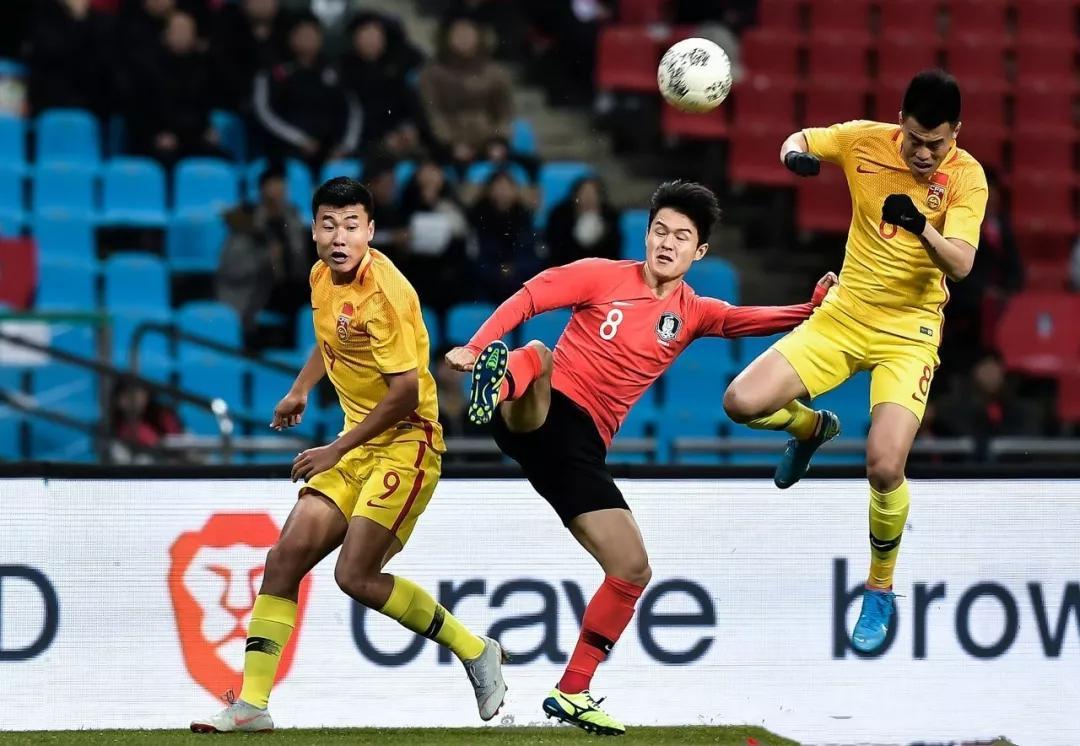 媒体人热议国足0-1不敌韩国,2010国足世预赛惨败