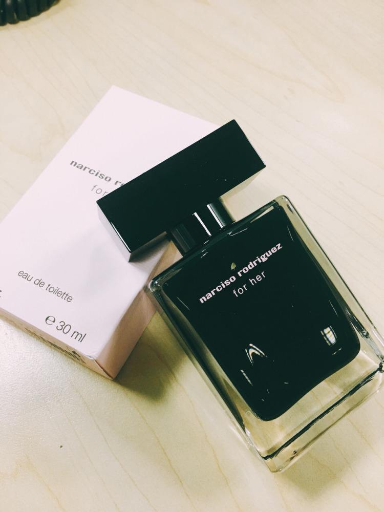 冰希黎流沙金香水斩男香好闻吗,荷尔蒙爆棚的斩男香水