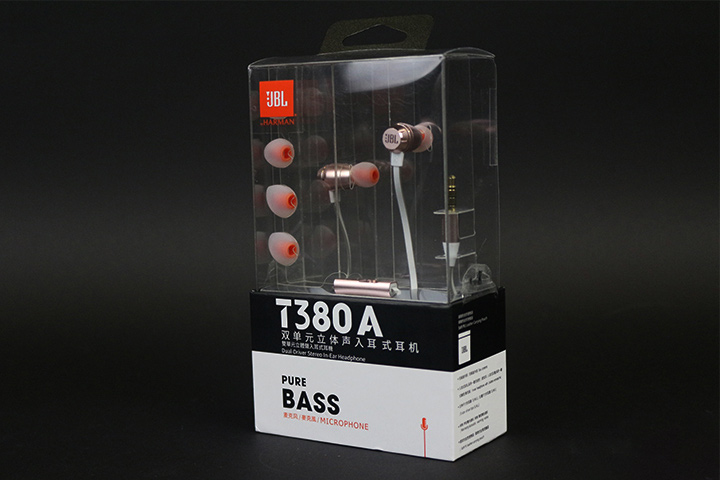 jbl入耳耳机音质测评,双动圈四核耳机怎么样