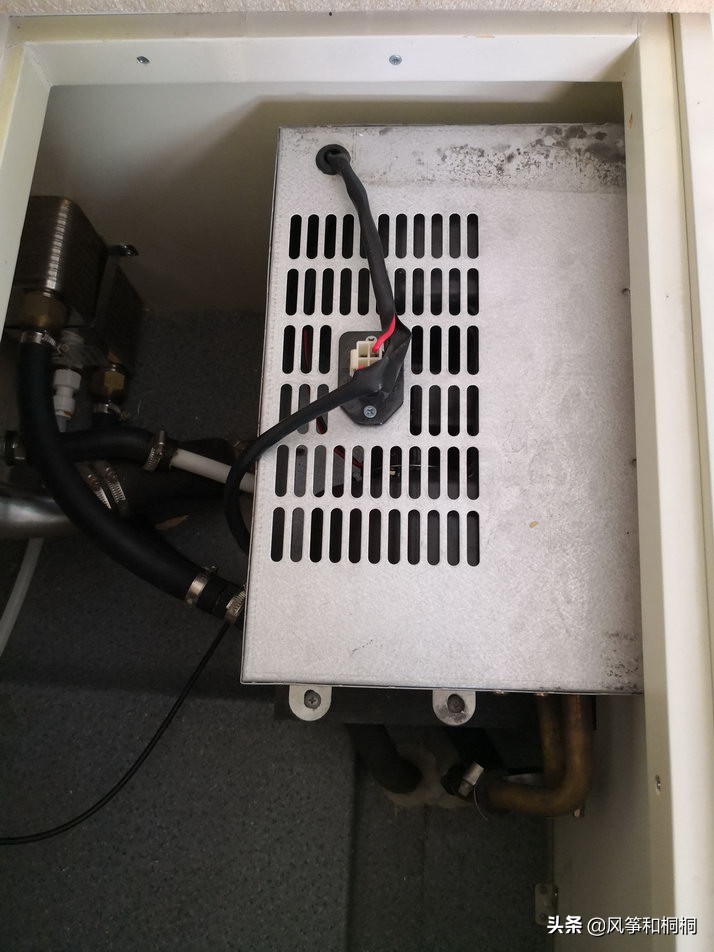 开房车自驾游的生活,老婆当专职司机