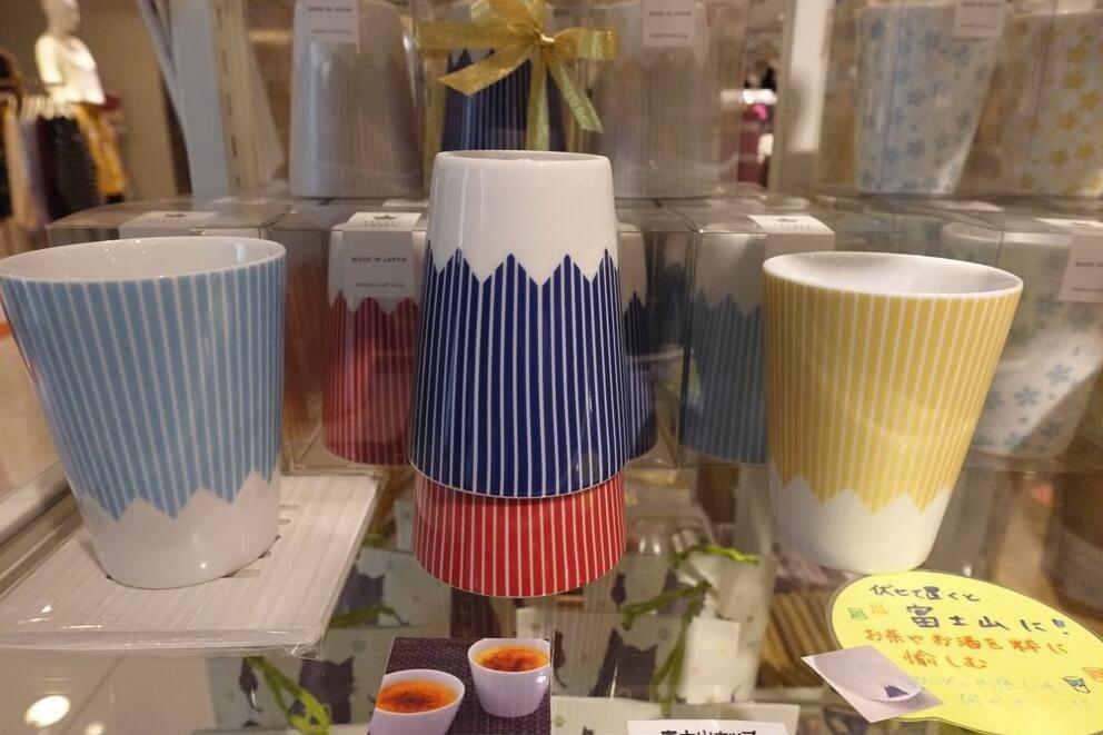 购物达人教你日本新宿最好逛的商场购物省钱*法大**看到就是赚到