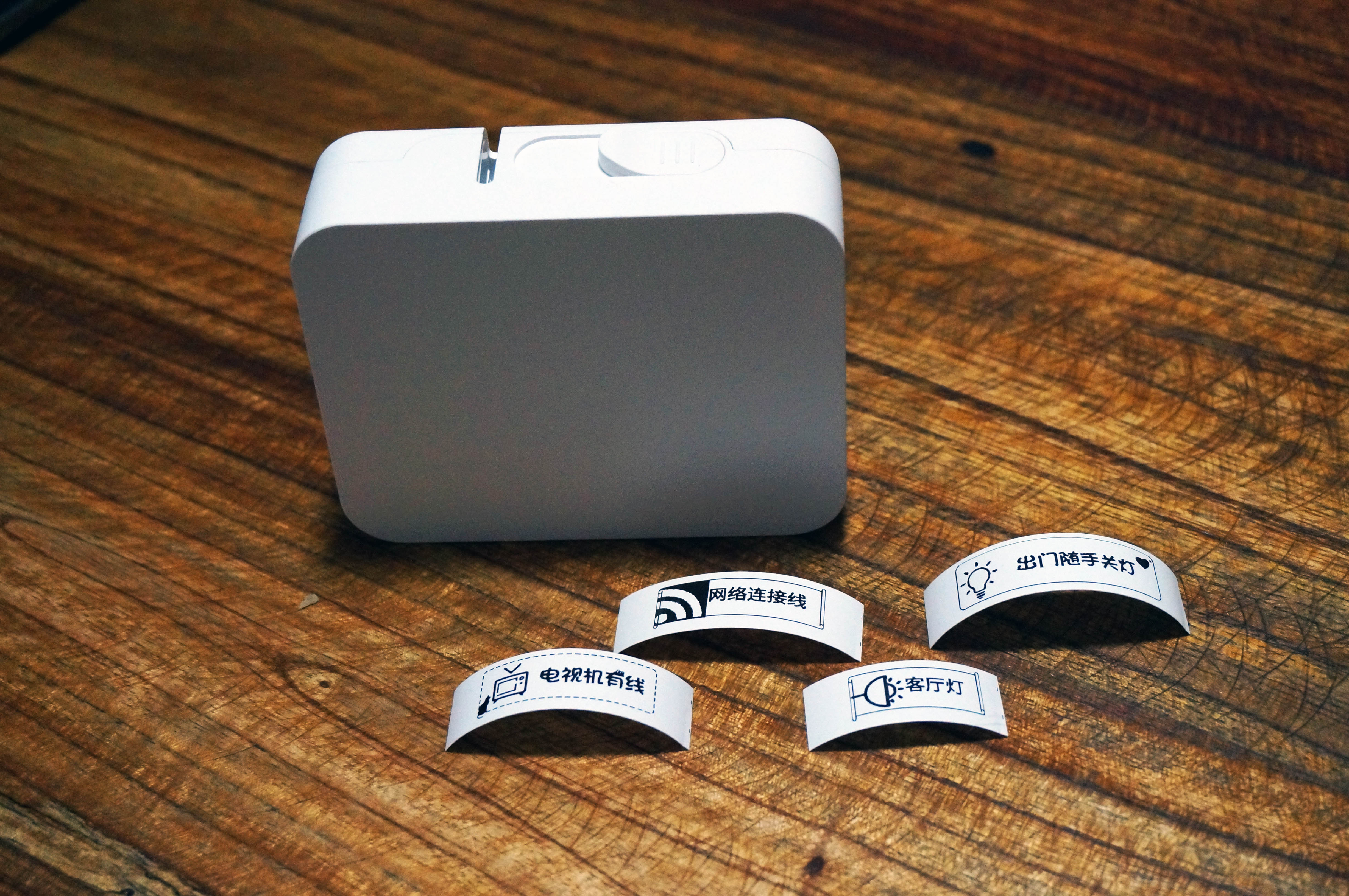 海鸟标签打印机标签怎么裁剪,海鸟贴纸打印机怎么使用