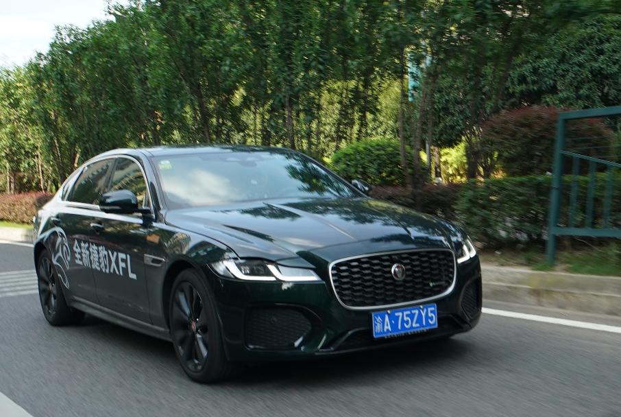 谁说捷豹不如BBA?试驾新款捷豹XFL:隔音夸张,底盘质感棒