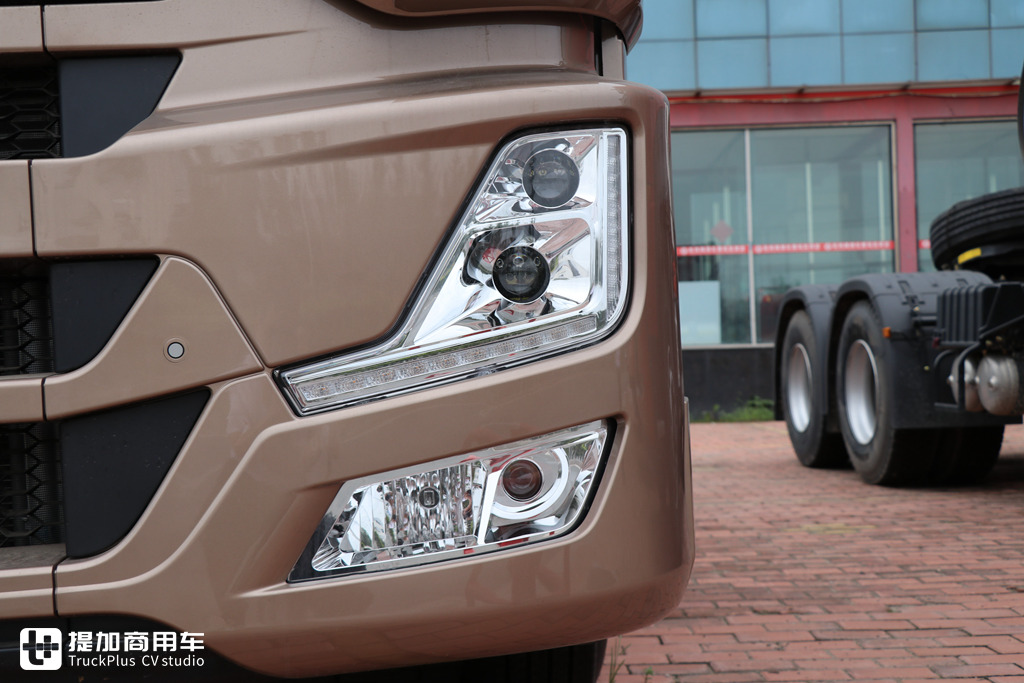 东风天龙旗舰kx王者版顶配,东风天龙kx卡车国六旗舰版