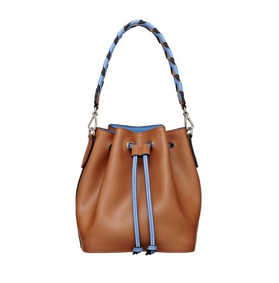 适合年轻人的轻奢包包推荐,百搭小众轻奢包包