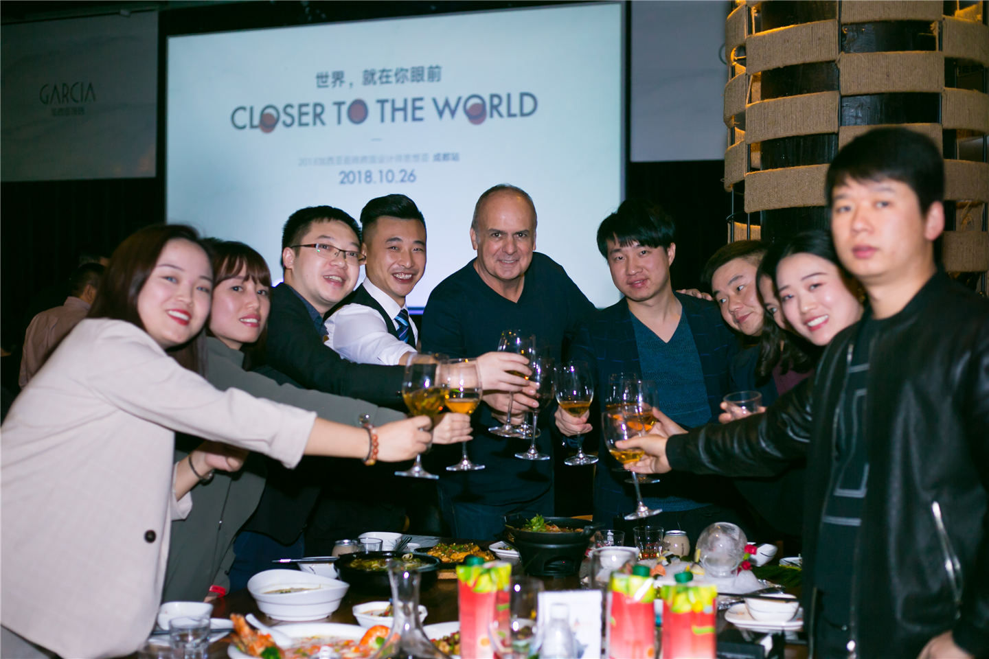 世界就在你眼前,世界就在你眼前轻音乐