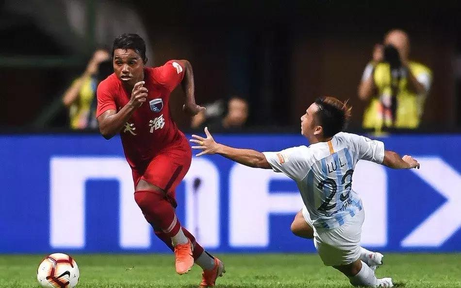 天海对雷鸟,雷鸟该怎么配