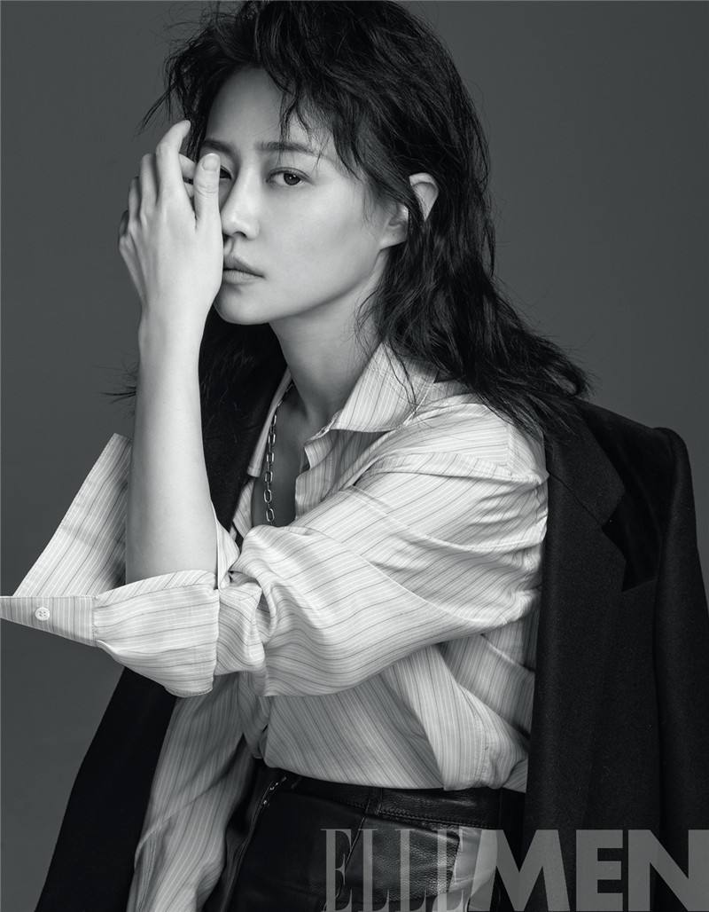 高贵妃谭卓短发,高贵妃谭卓尝试新发型