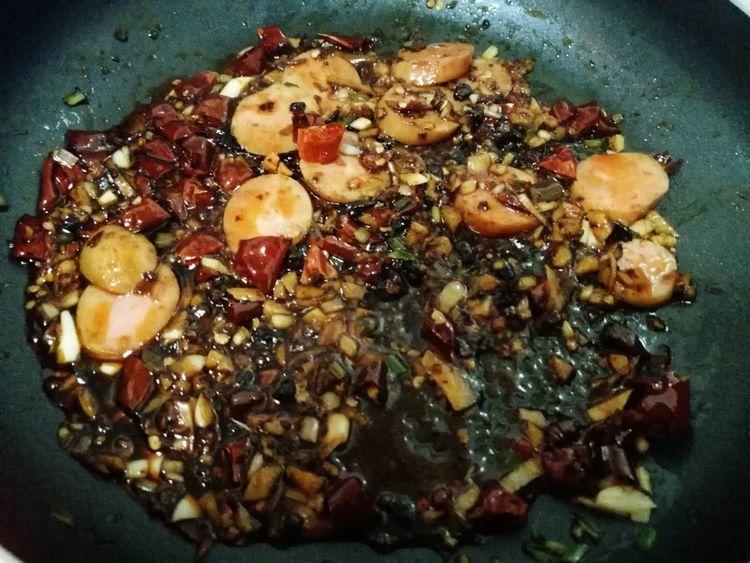 自己在家做的麻辣香锅好吃又过瘾,自己在家做的麻辣香锅吃得很过瘾